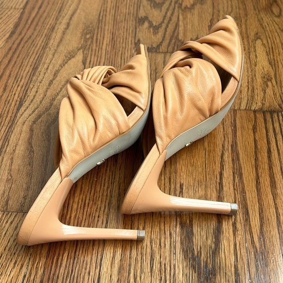 🩷 Sold - Picture 4 of 11